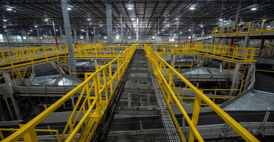 Industrial Platforms, Walkways & Access Systems In uae